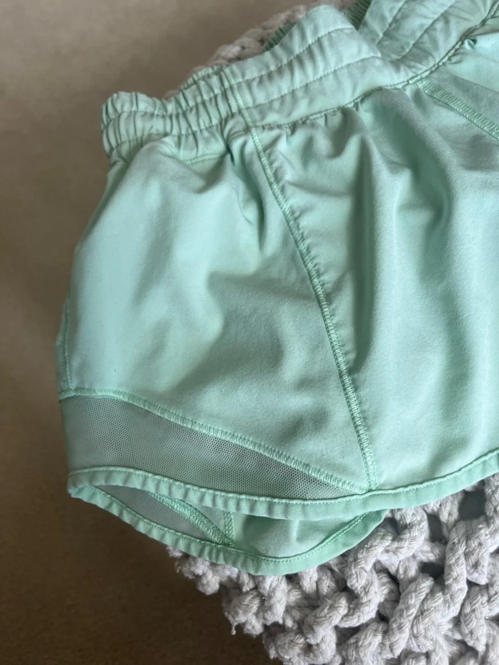 Lululemon Women's Mint Green Athletic Running Shorts with Elastic Waist - Picture 4 of 4